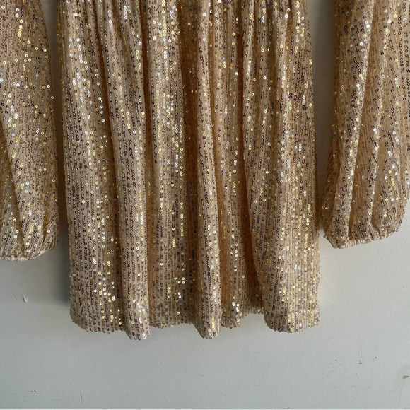 New! Petal & Pup Gold Sequin Mini Dress with Belt 33124 - Picture 10 of 16